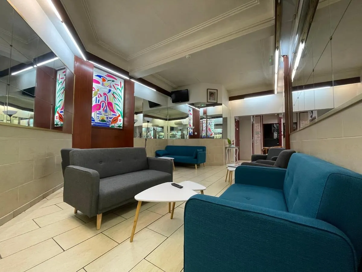Hotel Louvre Vincenette Lourdes 3*,  France